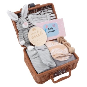 Nouveau <span class=keywords><strong>porte</strong></span>-bébé confortable, jouet pour nouveau-né et cadeau pour le premier anniversaire, ensemble cadeau pour nouveau-né - Product Image 5