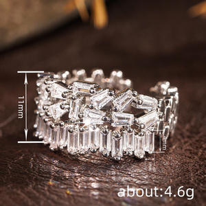 Bague de cocktail géométrique A115 en argent 925 avec cristaux et strass sertis en canal, bijoux de fête pour femme - Product Image 4