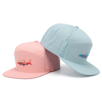 Casquette Snapback de Luxe OEM Personnalisée de Haute Qualité à 7 Panneaux avec Logo Brodé Poisson Tendance, Visière Plate et Trous Perforés Découpés au Laser