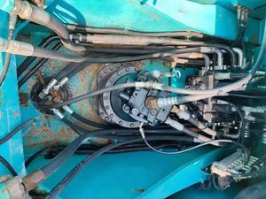 รถขุด KOBELCO SK260 มือสอง ขนาด 26 ตัน เครื่องจักรหนักใช้งานน้อย ชั่วโมงการทำงานต่ำ นำเข้าจากญี่ปุ่นแท้ รถขุดมือสอง ได้รับการรับรองมาตรฐาน CE - Product Image 5