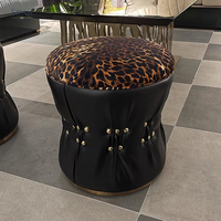 Tabouret luxueux de tambour de finition métallisée brossée d'or Sièges contemporains d'accent