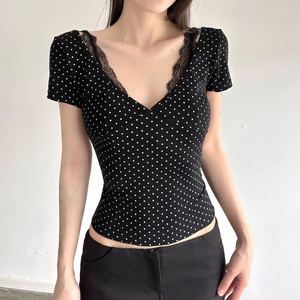 Camiseta de encaje de dos piezas con contraste de color y lunares a la moda, camiseta de manga corta con sujetador acolchado incorporado, blusa informal de verano para mujer - Product Image 6