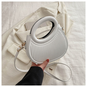 Nes Style Popular Color sólido Bolso a rayas Bolsos de mujer Diseñadores Pu Bolso de hombro redondo de moda - Product Image 5