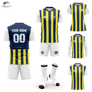 Custom voetbaltenues van hoge kwaliteit, bedrukt met hittetransfer, 100% polyester, sneldrogend, ademend, unisex, korte mouwen, zomer - Product Image 1