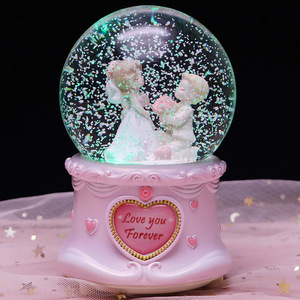 تذكارات عيد الحب الإبداعية: كرة ثلجية موسيقية من الراتنج، كرة كريستالية رومانسية للحب والزفاف، زينة حالمة - Product Image 6