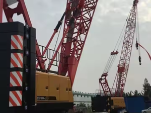 Skymard Grue à chenilles à <span class=keywords><strong>prix</strong></span> compétitif 150 tonnes 76 m de longueur maximale de la flèche Grue à tour sur chenilles avec 76 m de longueur maximale de la flèche SCI1500A - Product Image 2