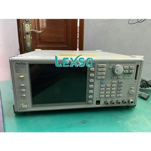 Générateur de signaux Anritsu MG3700A 250kHz-3GHz pour pièces détachées - Product Image 2