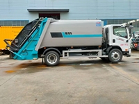 Camion compacteur de déchets diesel à boîte de vitesses manuelle 11000L Euro 6, rapport de compression élevé, 4x2, pour collecte de déchets résidentiels et urbains