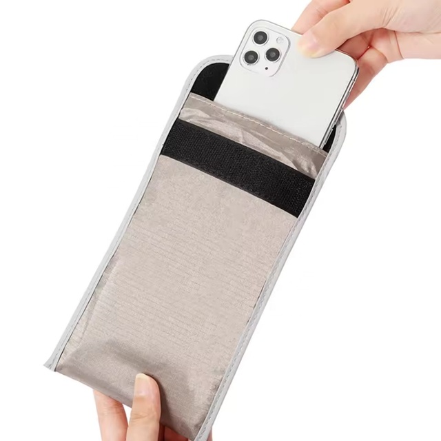 Waterproof Faraday Bag Signal Blocking Key Fob Shield Anti-Theft Security Card Protector GPS Location Info Textiles Leather
