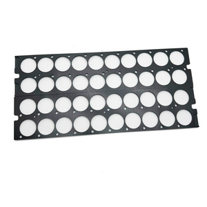 Plaque d'isolation en résine phénolique usinée CNC, couleur rouge, personnalisée pour les pièces d'équipements électriques - Product Image 4