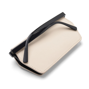 Elegante <span class=keywords><strong>occhiali</strong></span> poligonali bianchi magnetici custodia moda <span class=keywords><strong>occhiali</strong></span> da sole marca regali promozionali di alta qualità morbida pelle scamosciata glassede <span class=keywords><strong>Clip</strong></span> - Product Image 1