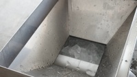 Otomatik 2 Başlı Burgulu Tartım Paketleme Makinesi, Buz Küpü Torbalı Buz Paketleme için Z Tipi Kovalı Elevatörlü