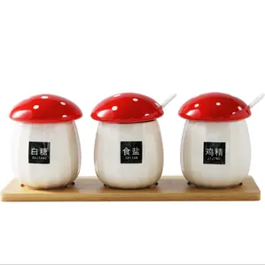 可爱的蘑菇设计瓷香罐，配有勺子和托盘