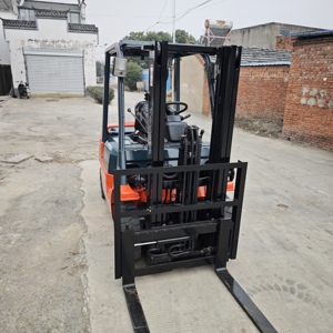 Chariot élévateur diesel Toyota d'occasion 20 tonnes, 3000 kg, 0-1000 heures, avec rapports et inspection vidéo - Product Image 6