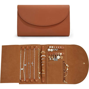 Estuche Organizador de Joyas de Cuero PU de Lujo Personalizado, Bolsa de Viaje Enrollable Portátil con Cierre para Collares, Anillos y Pulseras - Product Image 1