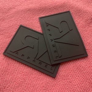 Etichetta in Gomma Nera da Cucire con Scanalatura da 2mm, Etichetta in PVC per <span class=keywords><strong>Borse</strong></span> - Product Image 2