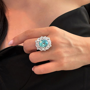 Anillo de Compromiso de Lujo Aazuo de Oro Blanco Sólido de 18K con Diamante Cultivado en Laboratorio Paraiba de 9.0ct para Mujer, con Engaste Pavé para Boda - Product Image 6