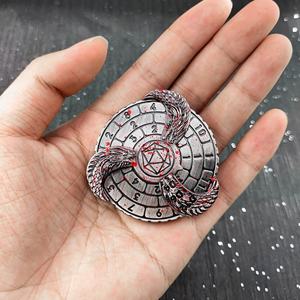 Creative DND Dragons เลือดปนปลายนิ้วหมุนการตัดสินใจลูกเต๋าโลหะพร้อมกล่องของขวัญ - Product Image 5