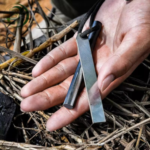 Outil de survie pour le camping en plein air, kit de survie avec silex, tige en ferrocerium, allume-feu - Product Image 3