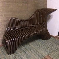 Chaise d'attente en bois massif, design paramétrique moderne et organique, personnalisable, fabriquée à la main, imprimée en 3D, écologique, canapé, école, hôpital