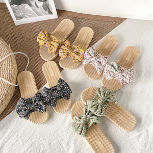 Sandales d'extérieur plates pour femmes, style coréen, nouvelle collection été 2026, polyvalentes, avec nœud, confortables pour la plage - Product Image 4