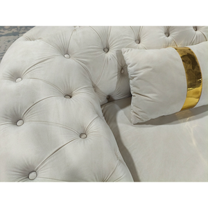 Juego <span class=keywords><strong>de</strong></span> Sofás Chesterfield <span class=keywords><strong>de</strong></span> Lujo Europeo, Patas en Oro Rosa, Tapizado en Terciopelo Blanco con Botones, Muebles para Sala <span class=keywords><strong>de</strong></span> Estar, Venta Directa <span class=keywords><strong>de</strong></span> Fábrica - Product Image 5