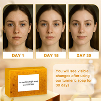 Savon Solide Artisanal 100% Naturel pour le Visage et le Corps au Curcuma et à l'Acide Kojique Éclaircissant Nettoyage en Profondeur