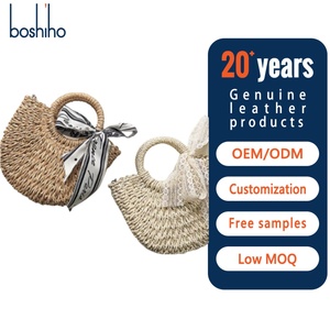 Personalized Boho Style Women's <b>Light</b> Weight Knitted Tote Bag Customizable Handbag with <b>Shell</b> Shape Made From Natural Straw - Product Image 1