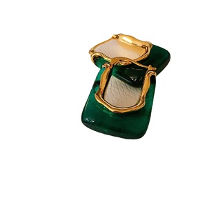 महिला लड़कियों के लिए शीर्ष गुणवत्ता वाले हरे गुलाबी पारदर्शी रेसिन इयररिंग्स पार्टी के लिए नए ट्रेंडी गहने - Product Image 4