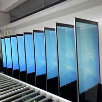 Kiosque numérique tactile sur pied avec écran LCD 4K UHD de 43 pouces, affichage numérique avec CMS intégré, signalisation numérique pour les magasins de détail, orientation des clients