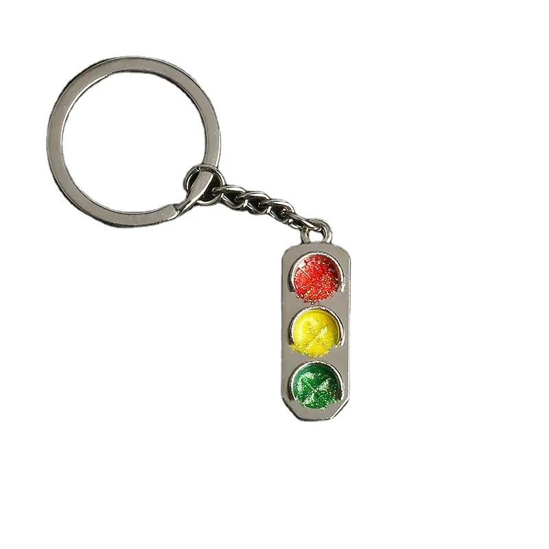 Hersteller Großhandel Signallicht Geschenk Anhänger Schlüsselanhänger kreativer Verkehrssignal-Emaille-Schlüsselanhänger