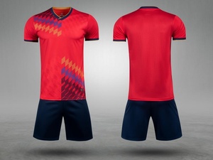 Voetbalshirt bedrukt met meerdere kleuren, sneldrogend, ademend, milieuvriendelijk, op maat gemaakt, professioneel trainingsclubuniform, korte mouw - Product Image 6