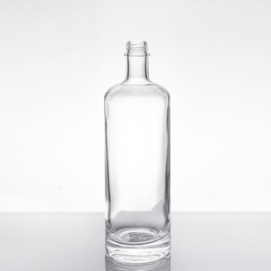 Bouteille en verre givré vide personnalisable avec logo pour spiritueux (gin, rhum, <span class=keywords><strong>tequila</strong></span> 750ml, vodka 500ml, whisky, brandy) avec bouchon en liège - Product Image 5