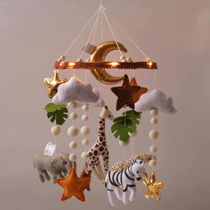 Nouveau style transfrontalier : hochet suspendu pour berceau de bébé, jouet en peluche, carillon éolien animal, hochet suspendu pour <span class=keywords><strong>lit</strong></span>, jouet apaisant pour nouveau-né, léger - Product Image 2