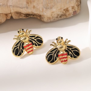 Pendientes de acero inoxidable de moda con diseño de gota de aceite, serie de tortuga marina, abeja e insectos, venta al por mayor. - Product Image 4