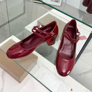 Sandalias de diseñador de cuero charolado con doble botón y suela gruesa de alta calidad, lujosas sandalias de plataforma para fiesta. - Product Image 1