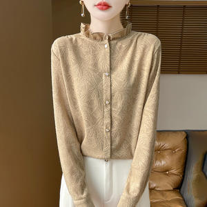 2025 nueva camisa de punto con Cuello medio alto y borde de oreja de madera para mujer - Product Image 3