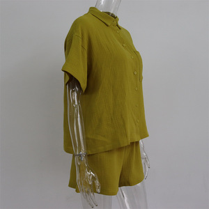 Onlinesummer Custom Dames Kleding Plooi Blouse Outfits Biker Knoop Linnen Shirt En Korte Broek Sets 2 Tweedelige Dames <span class=keywords><strong>Lou</strong></span> - Product Image 5