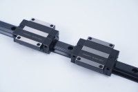 Rails de guidage linéaires pour machines CNC personnalisées, série HGH HGW, acier à roulements haute résistance, longue durée de vie, livraison rapide, service OEM