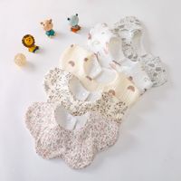 Celemek Bayi Baru 6 Lapis Tebal Berkualitas Tinggi dari Kain Kasa Katun Murni yang Menyerap, Bermotif Bunga, Awan, dan Ombak untuk Bayi Baru Lahir.