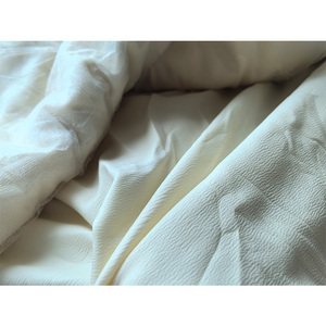 Materiale Isolante in Aerogel ad Alte Prestazioni per Sacchi <span class=keywords><strong>a</strong></span> Pelo, Tende, Guanti e Rivestimento Termico per Cappotti Invernali - Product Image 4