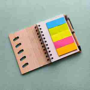 Ensemble cadeau personnalisé écologique pour la reconnaissance des employés, comprenant un carnet spirale inspirant, des notes adhésives, des stylos pour infirmières et enseignants - Product Image 2