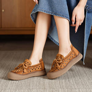2025 été chaussures plates en cuir de vachette véritable avec semelle intérieure en peau de mouton douce rétro creux perforé à lacets simple respirant - Product Image 4