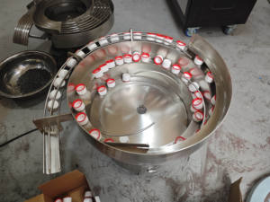 Tampão De Garrafa Sistema De Alimentação De Linha De Embalagem Automática Alimentador De Bacia Vibratória Alimentadores Vibratórios para Tampa De 32mm - Product Image 5