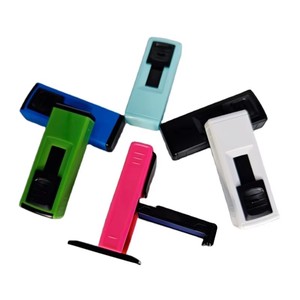 <span class=keywords><strong>Tampon</strong></span> encreur pratique et coloré, petit, plat, en plastique, auto-encreur, pour usage bureautique, facile à transporter, avec pochette à rabat, vente en gros, encre de rechange. - Product Image 3