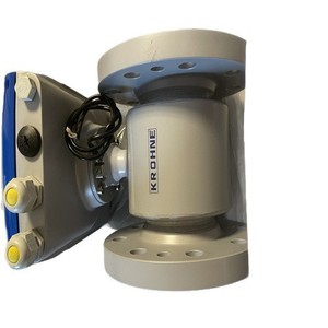 เครื่องวัดการไหลแบบแม่เหล็กไฟฟ้า KROHNE OPTIFLUX4300C DN80 สำหรับการวัดของเหลว ติดตั้งแนวนอน ตัวเครื่องทำจากเหล็กหล่อ - Product Image 3