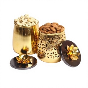 Pot à bonbons finition or, design personnalisé, fait main, élégant, pot à noix, pot à fruits secs en métal classique et raffiné - Product Image 1