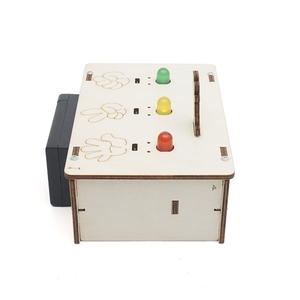 Kit d'assemblage DIY en bois de feux de circulation électriques OKYN-G5791, modèle d'expérimentation scientifique éducatif STEM pour enfants - Product Image 3