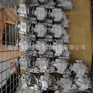 ปั๊มน้ำ Gk รุ่น 1307010-A02-AC สำหรับรถยนต์ฉางอัน ซูซูกิ เครื่องยนต์ 2.0 ลิตร อะไหล่ทดแทน - Product Image 4