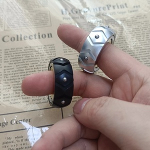 Spinner Antiestrés de Acero Inoxidable con Bola Magnética, Estilo EDC, para Adultos y Niños, Deslizador de Dedos para el TDAH, Spinner de Mano para el Tiempo Libre - Product Image 1